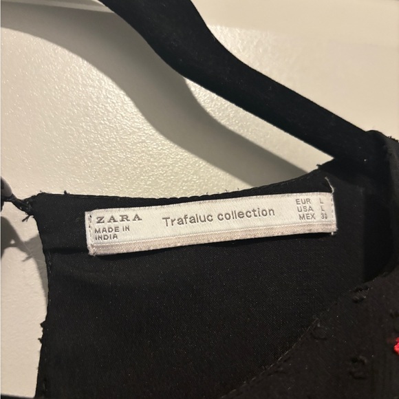 Zara Trafaluc Embroidered Blouse Holiday Christmas Flower Floral Black Bow Dot - Picture 6 of 6